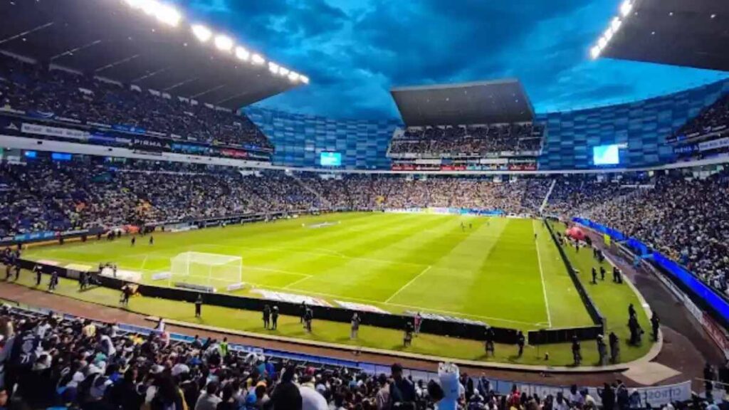 Aún no queda el césped del Estadio Cuauhtémoc para entrenamientos del Mundial 2026