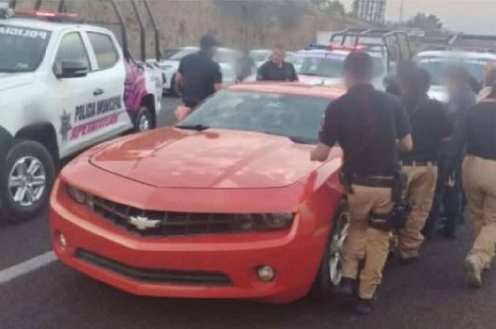 Denuncian secuestro de hija y en operativo la hallan huyendo con su novio